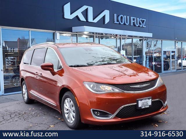 used 2018 Chrysler Pacifica car, priced at $17,011