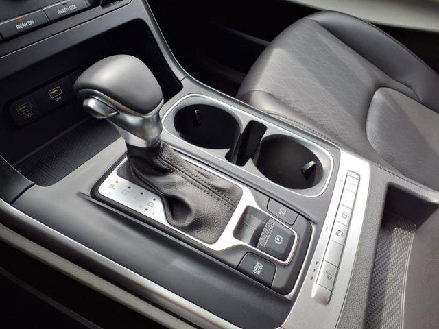 used 2024 Kia Carnival car, priced at $35,511