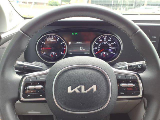 used 2024 Kia Carnival car, priced at $35,511