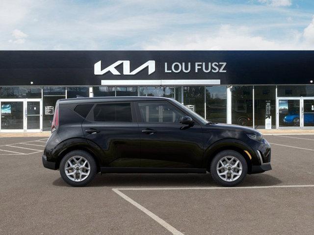 new 2025 Kia Soul car, priced at $22,405