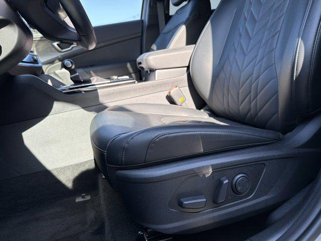 used 2025 Kia Sportage car, priced at $31,940