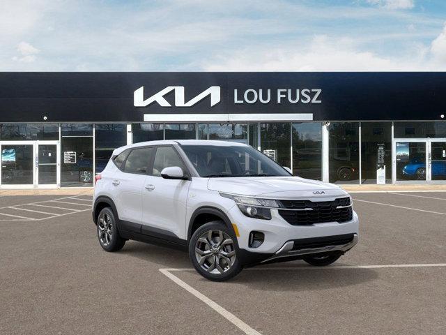 new 2025 Kia Seltos car, priced at $26,195
