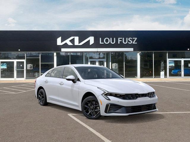 new 2025 Kia K5 car, priced at $28,045