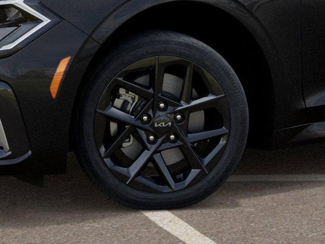 new 2025 Kia K5 car, priced at $27,550