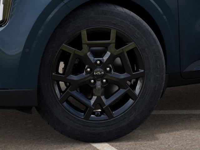new 2025 Kia Carnival Hybrid car, priced at $53,595