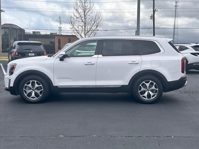 used 2024 Kia Telluride car, priced at $43,998