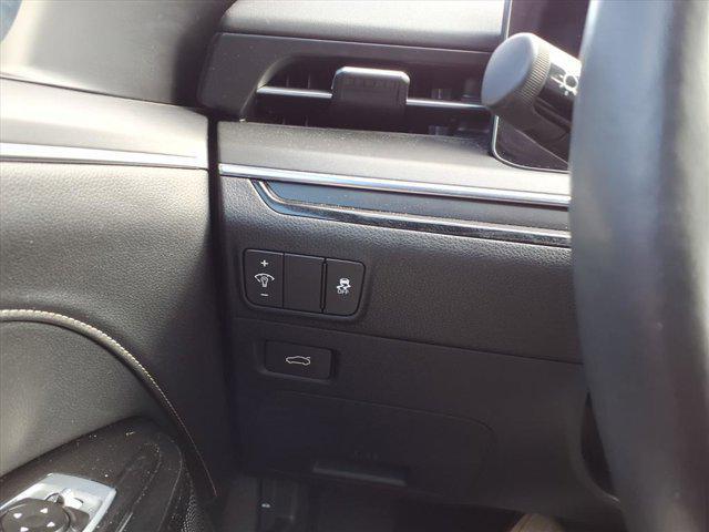 used 2025 Kia K5 car, priced at $28,552