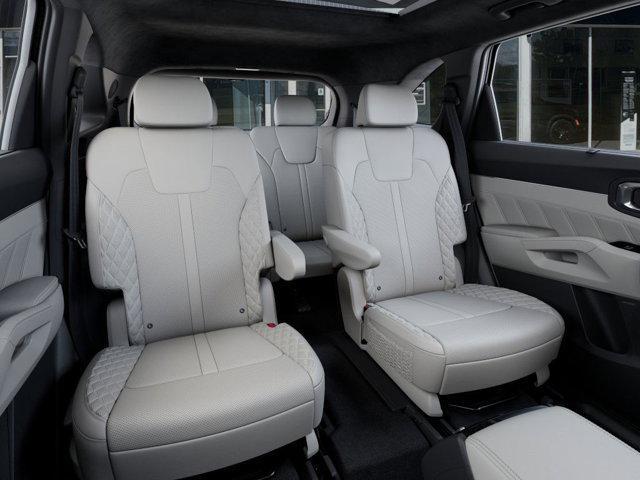 new 2025 Kia Sorento Hybrid car, priced at $47,030