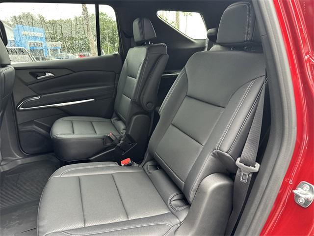 new 2026 Chevrolet Traverse car, priced at $43,685