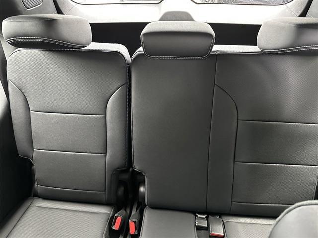 new 2026 Chevrolet Traverse car, priced at $43,685