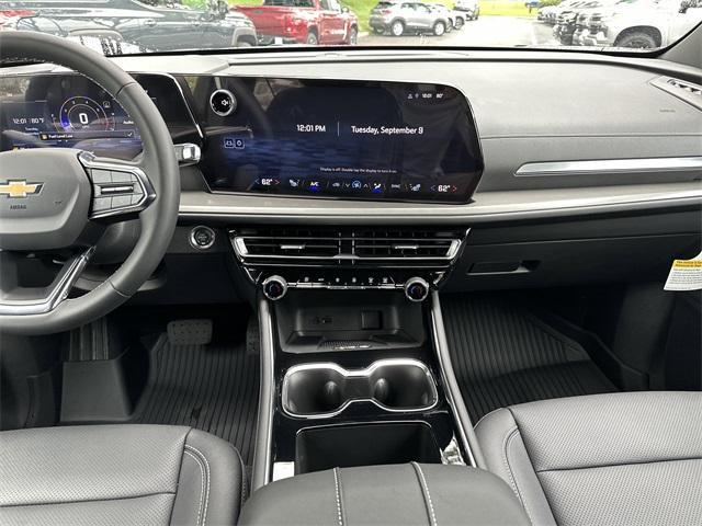 new 2026 Chevrolet Traverse car, priced at $43,685