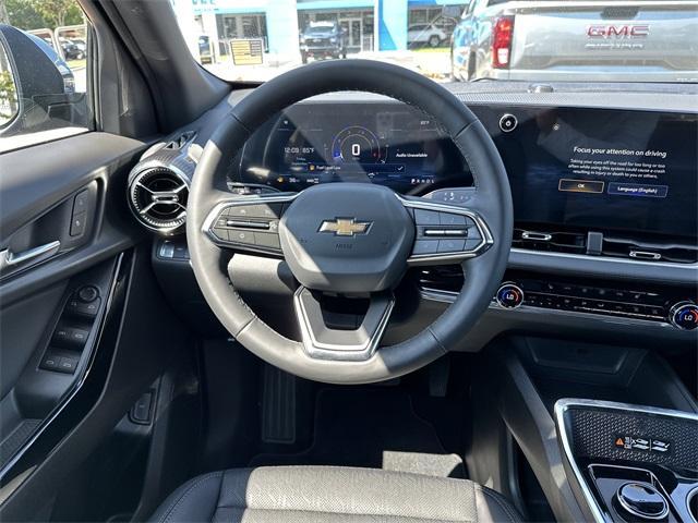 new 2026 Chevrolet Equinox car, priced at $32,590