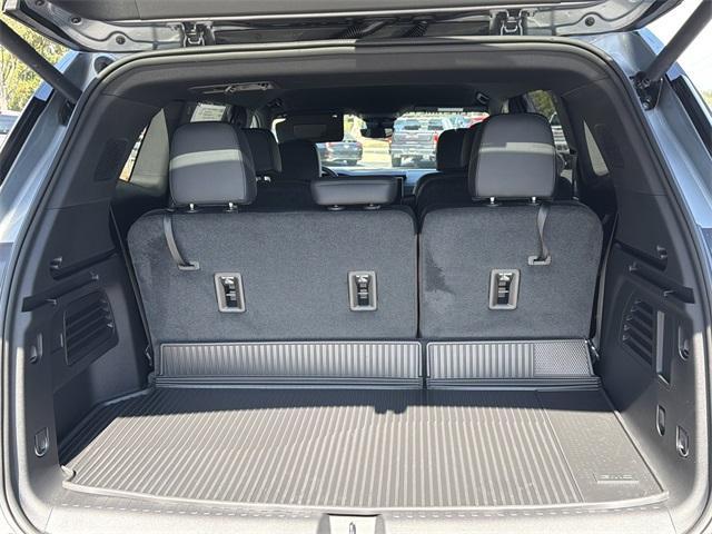 new 2026 GMC Acadia car, priced at $46,920