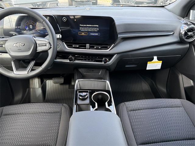 new 2026 Chevrolet Equinox car, priced at $27,865