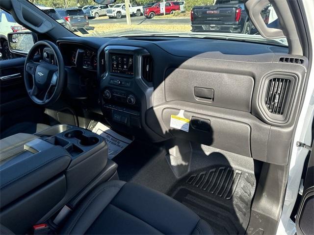 new 2025 Chevrolet Silverado 1500 car, priced at $32,440