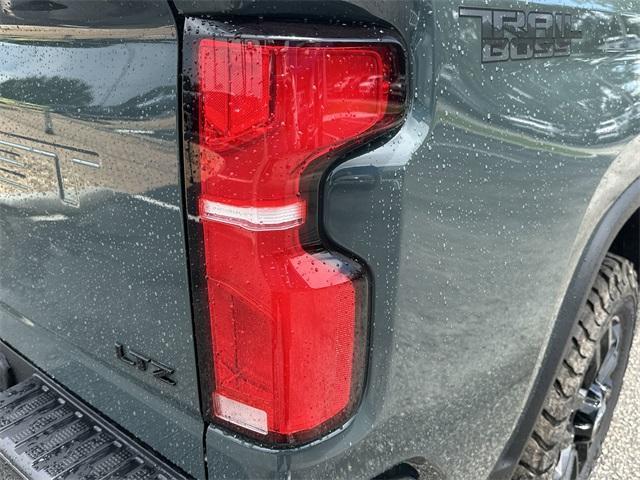 new 2025 Chevrolet Silverado 2500 car, priced at $79,900