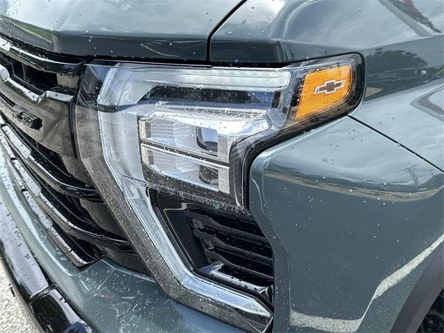 new 2025 Chevrolet Silverado 2500 car, priced at $79,900