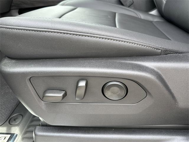 new 2025 Chevrolet Silverado 2500 car, priced at $79,900