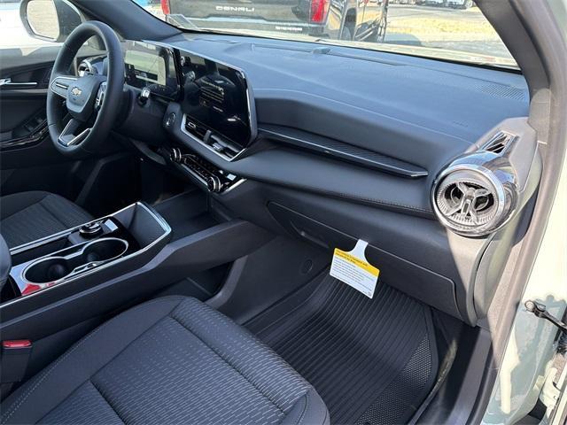 new 2026 Chevrolet Equinox car, priced at $26,820