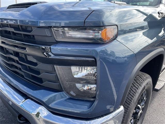 new 2025 Chevrolet Silverado 2500 car, priced at $65,580