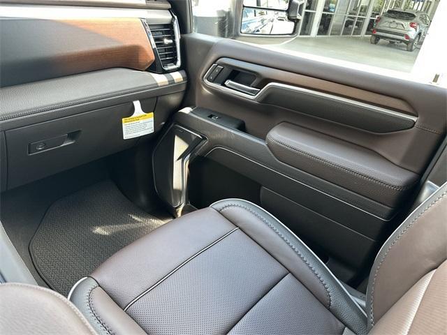 new 2025 GMC Sierra 2500 car, priced at $77,960