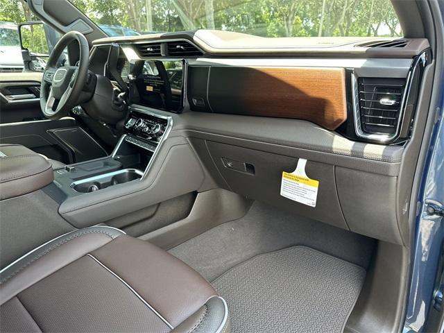 new 2025 GMC Sierra 2500 car, priced at $77,960