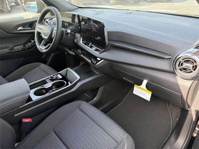 new 2026 Chevrolet Equinox car, priced at $26,495