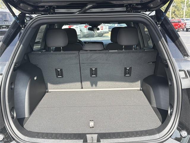 new 2026 Chevrolet Equinox car, priced at $26,495