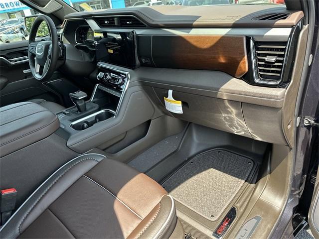 new 2025 GMC Sierra 1500 car, priced at $65,725
