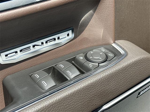 new 2025 GMC Sierra 1500 car, priced at $65,725