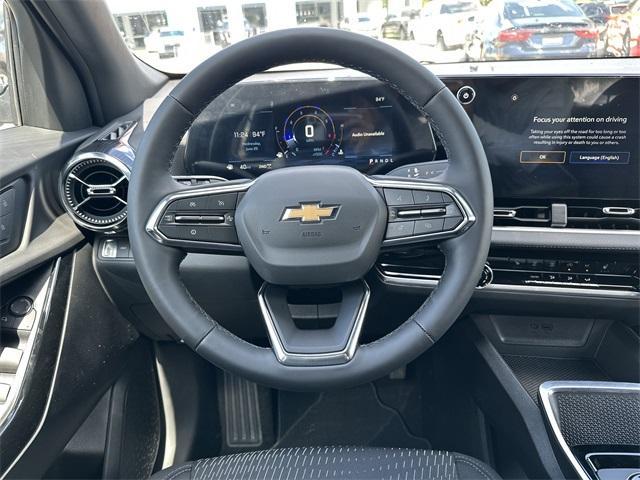 new 2026 Chevrolet Equinox car, priced at $30,495