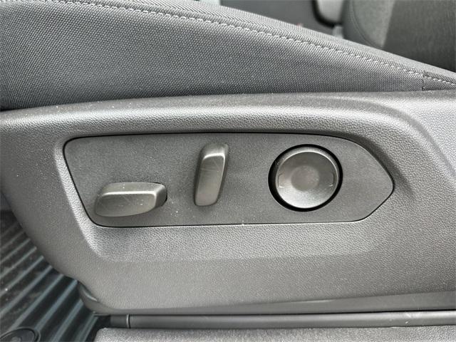 new 2025 GMC Sierra 1500 car, priced at $43,495