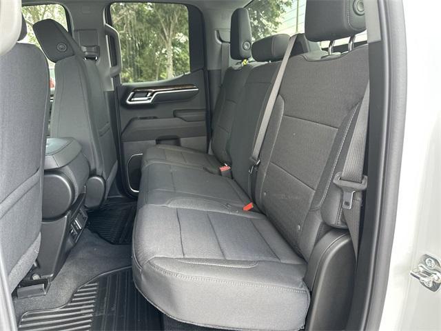 new 2025 GMC Sierra 1500 car, priced at $43,495