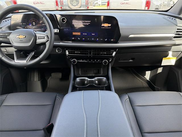 new 2026 Chevrolet Traverse car, priced at $42,919