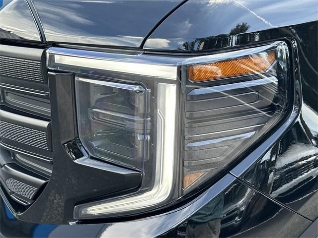 new 2025 GMC Sierra 1500 car, priced at $46,220