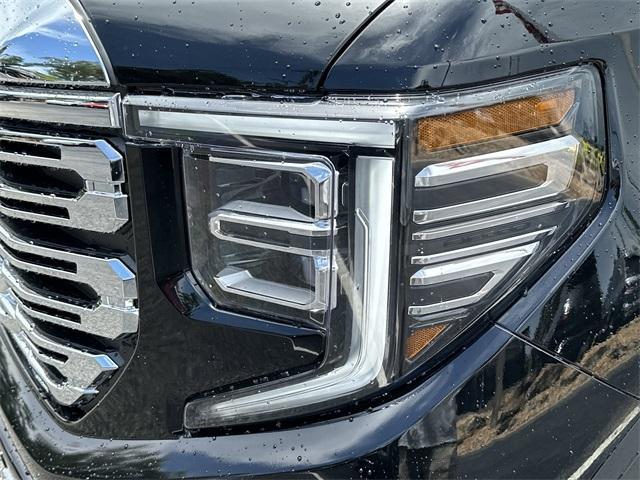 new 2025 GMC Sierra 1500 car, priced at $65,575