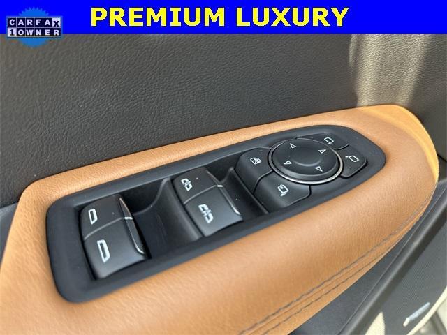 used 2024 Cadillac XT5 car, priced at $35,998