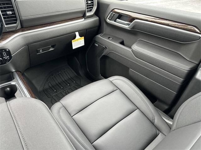 new 2025 GMC Sierra 1500 car, priced at $54,955