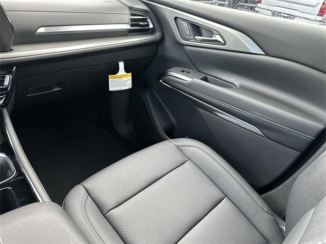 new 2026 Chevrolet Traverse car, priced at $43,025