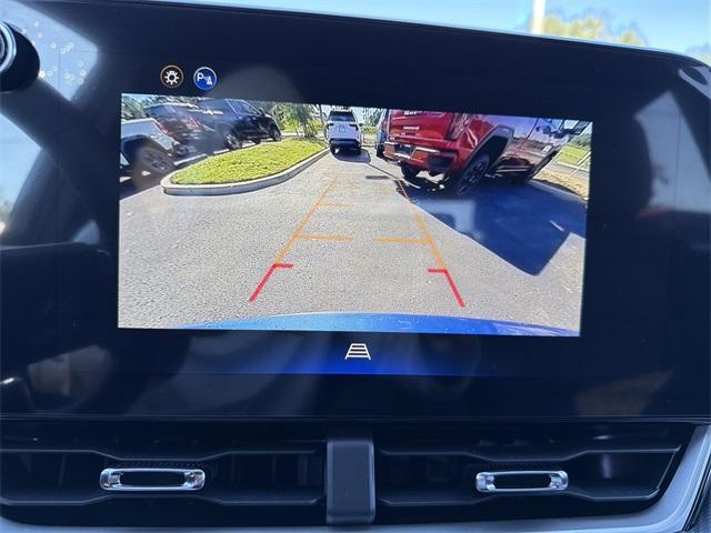 new 2026 Chevrolet Equinox car, priced at $29,995