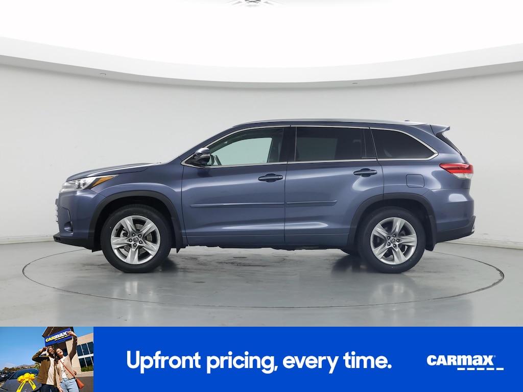 used 2017 Toyota Highlander car, priced at $27,998