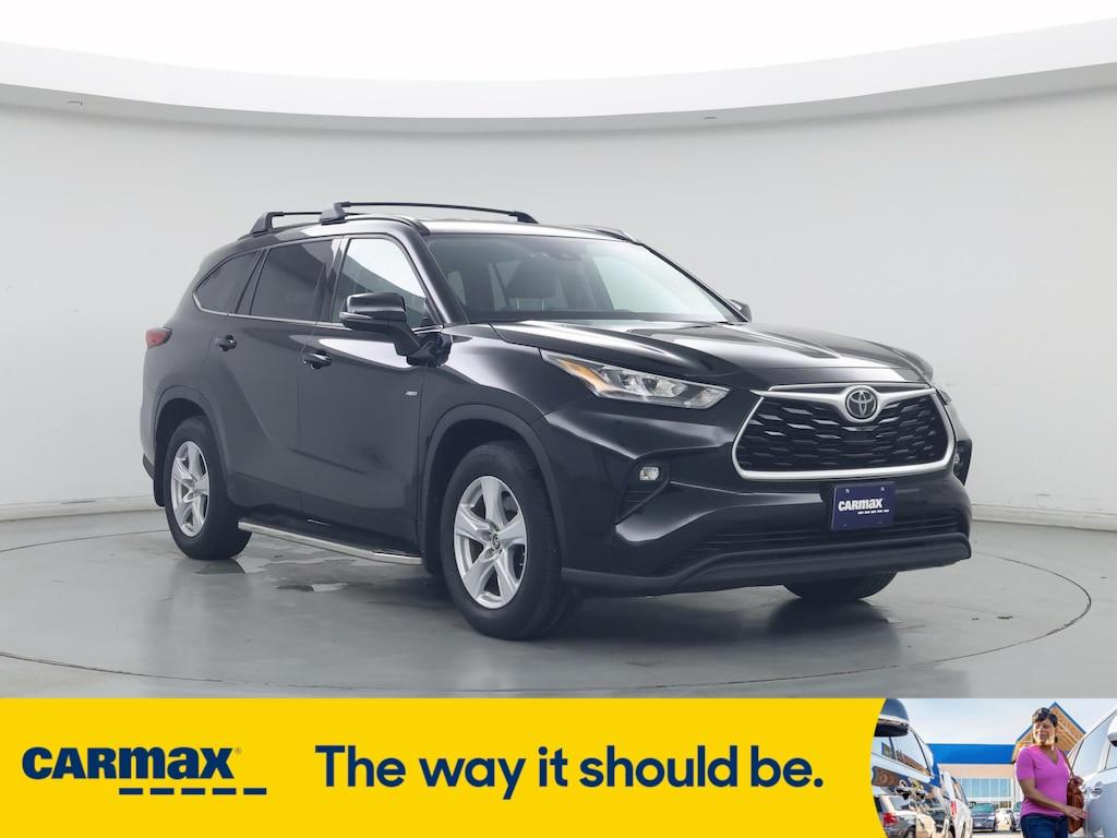 used 2020 Toyota Highlander car, priced at $32,998