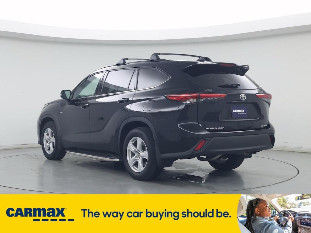 used 2020 Toyota Highlander car, priced at $32,998