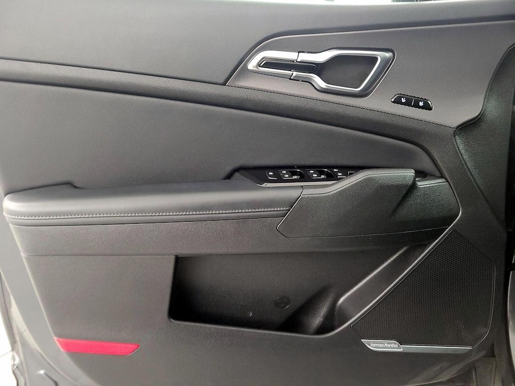 used 2023 Kia Sportage Hybrid car, priced at $32,998