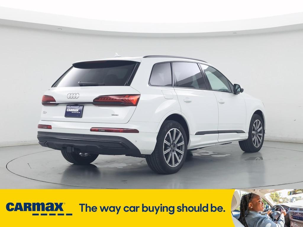 used 2023 Audi Q7 car, priced at $48,998
