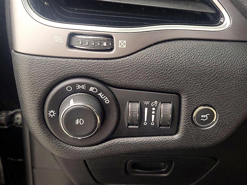 used 2020 Jeep Cherokee car, priced at $22,998