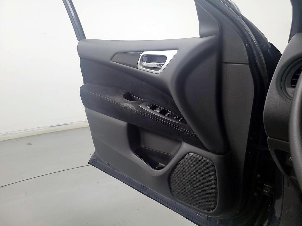 used 2016 Nissan Pathfinder car, priced at $13,998