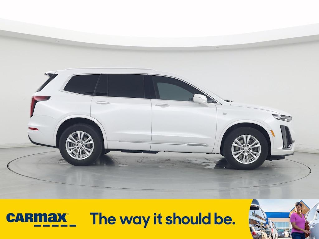 used 2023 Cadillac XT6 car, priced at $38,998