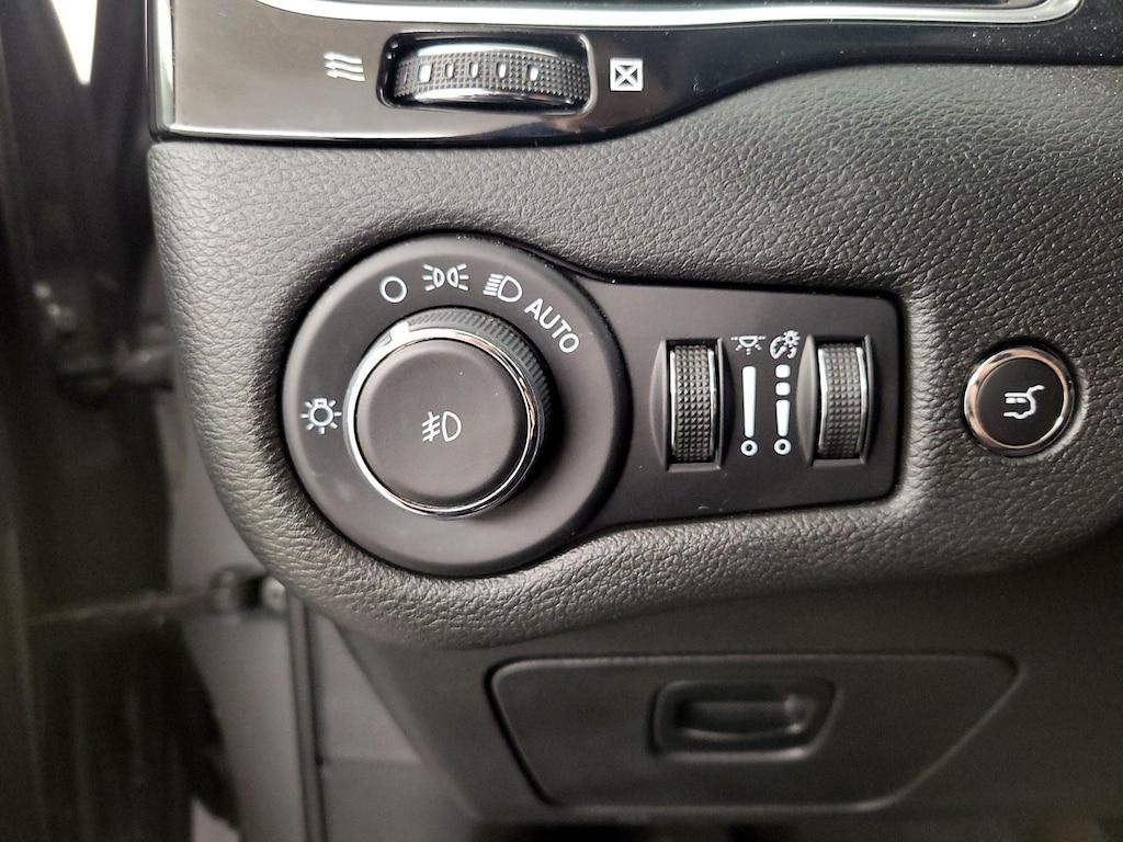 used 2023 Jeep Cherokee car, priced at $28,998