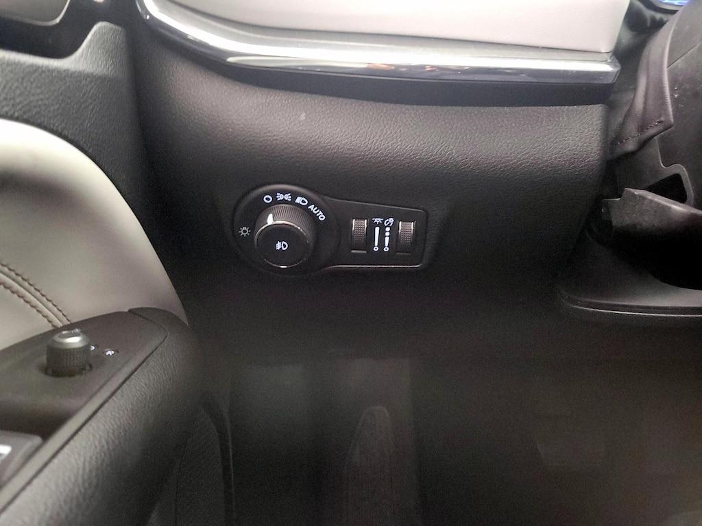 used 2022 Jeep Compass car, priced at $21,998